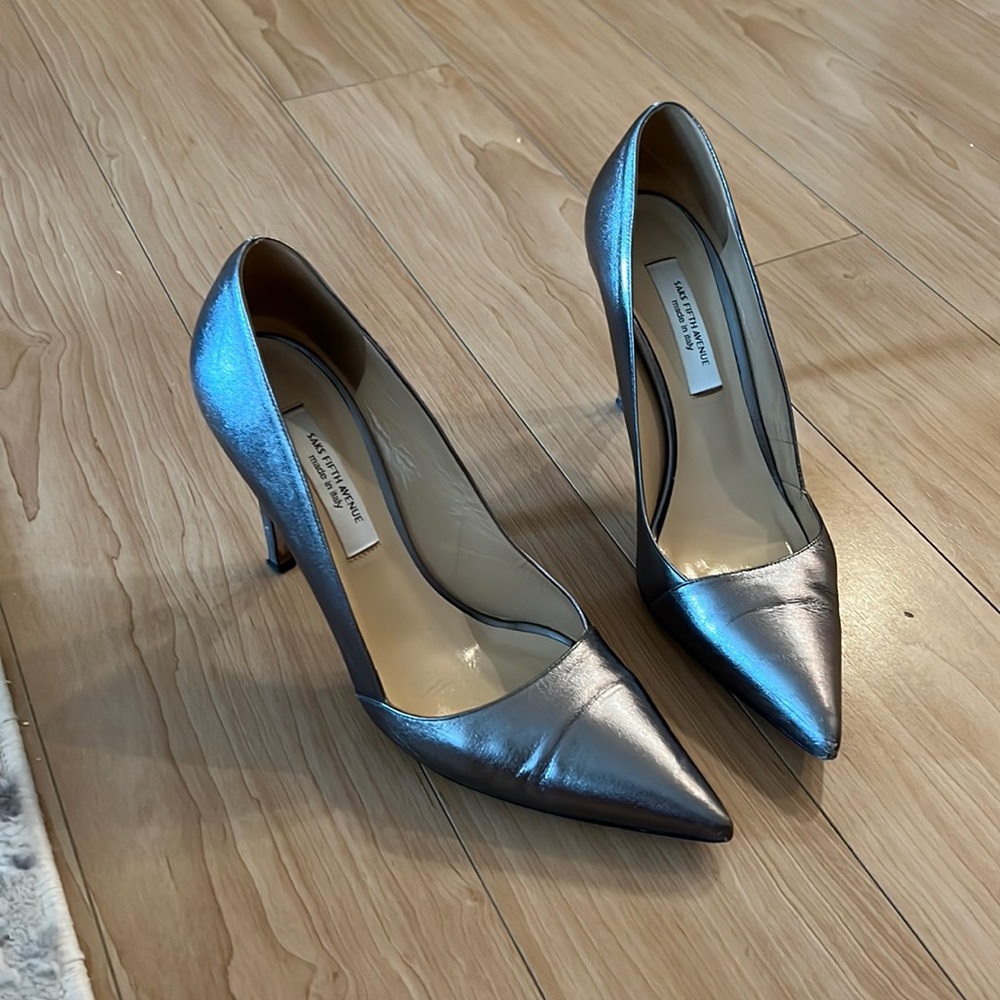 Women’s Saks Fifth Avenue Pumps